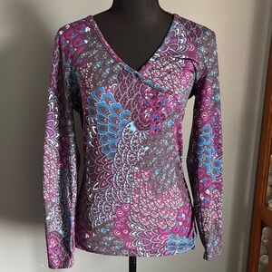 Chic V-Neck Long Sleeve Top